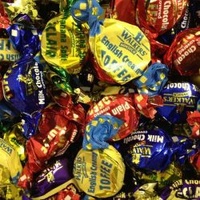 TOFFEE ROYAL ASSORTED WALKERS 2.5KG